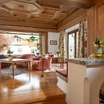 בית נופש Das Landhaus - Grosszuegiges Ferienhaus In Altenmarkt אלטנמרקט אים פונגאו