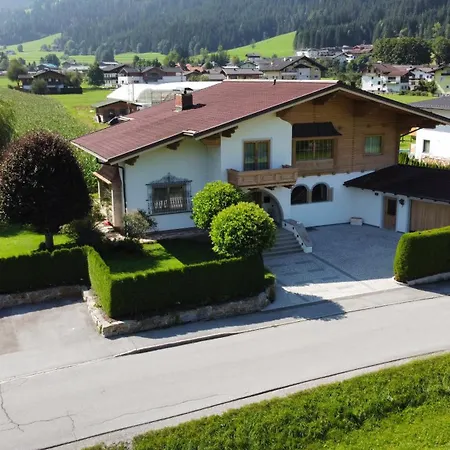 Das Landhaus - Grosszuegiges Ferienhaus In Altenmarkt * Altenmarkt im Pongau