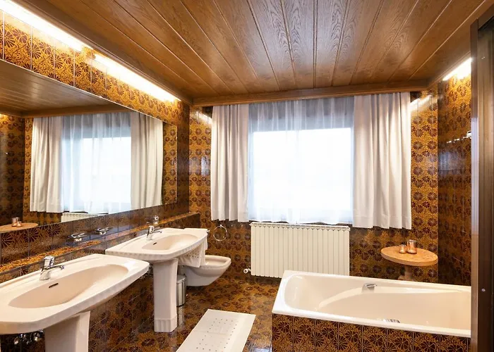 Vakantiehuis Das Landhaus - Grosszuegiges Ferienhaus In Altenmarkt Altenmarkt im Pongau